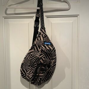 Kavu Rope Sling Bag and Wallet - Color Psychedelic Trip